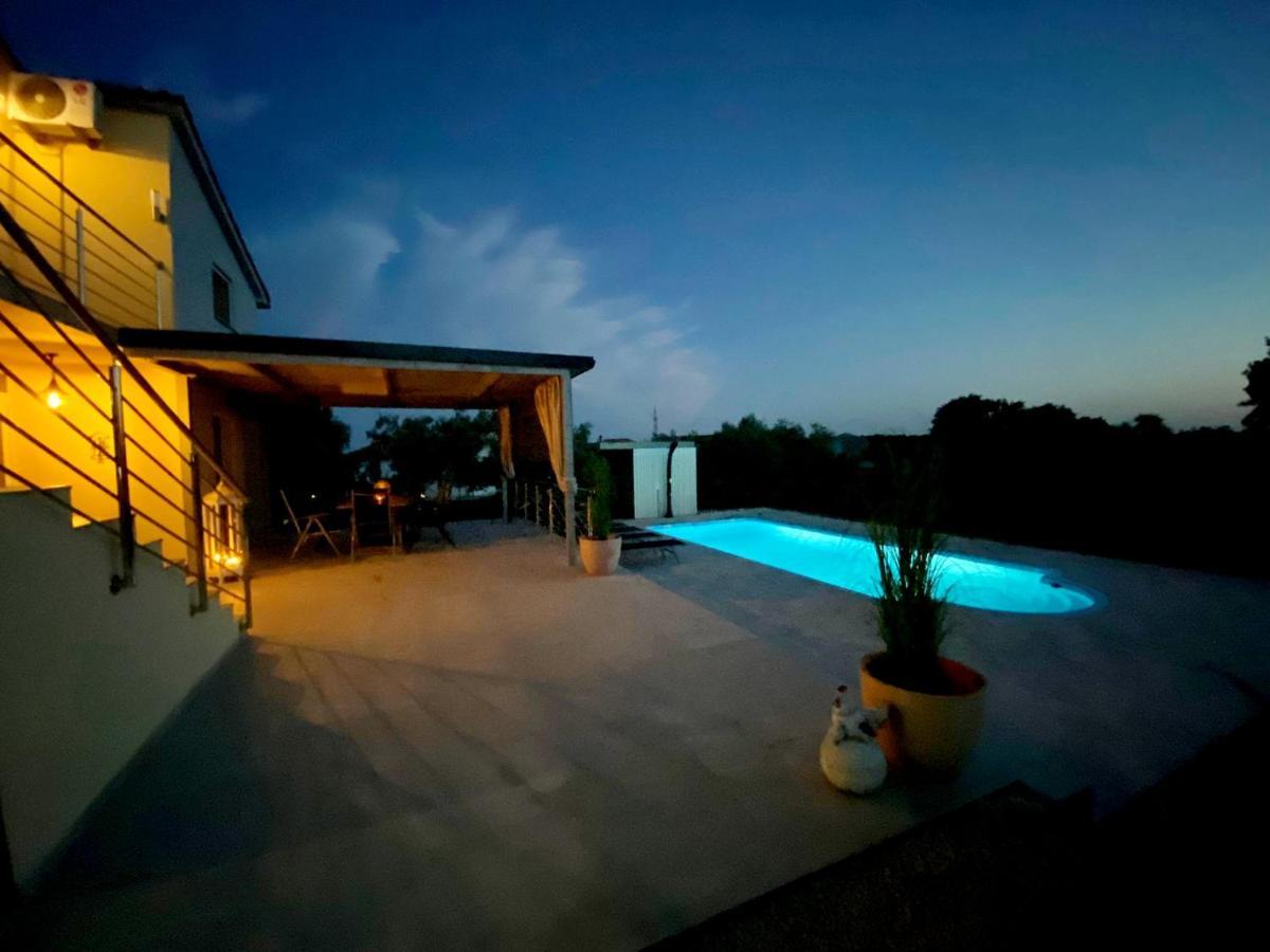 Naturia Holiday House Medulin Exterior photo